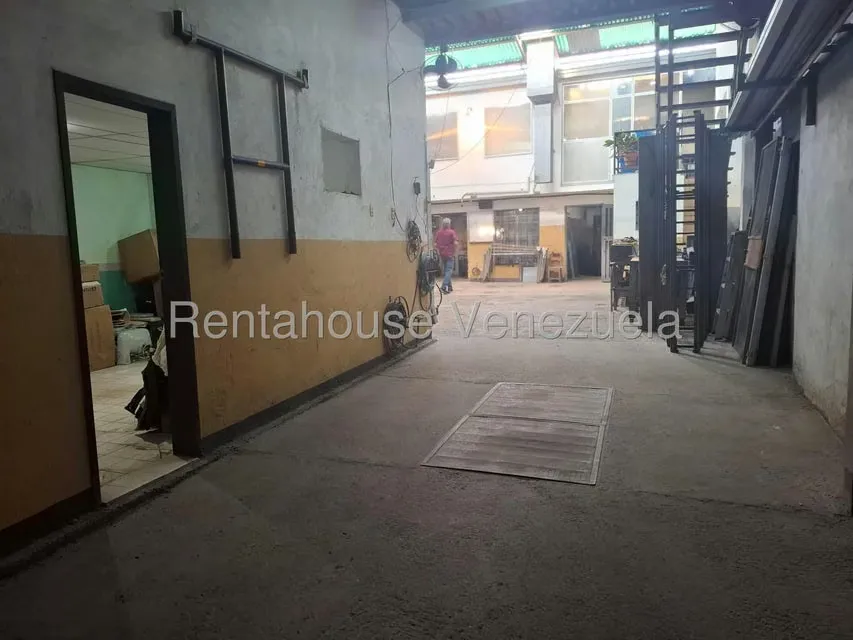 Comercial (Local Comercial) en Venta en Centro, Lara - 4
