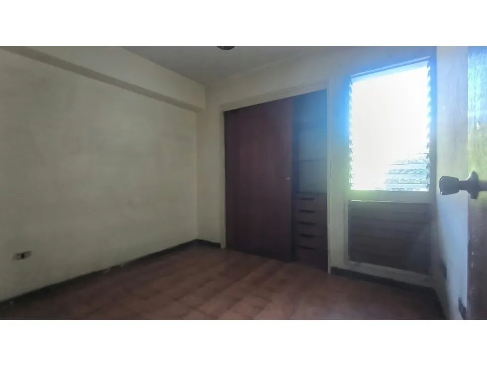Vendo apartamento 224m2 La urbina - 13