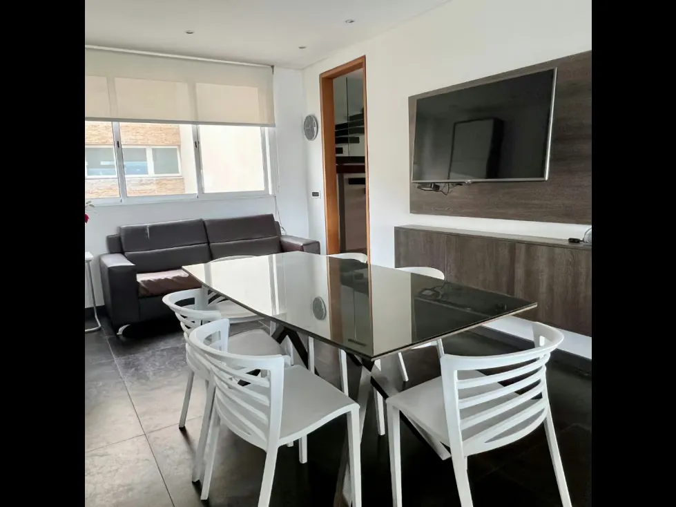 Vendo penthouse 650m2 5h/5b/6p Los Palos Grandes 6967 - 30