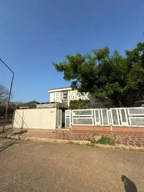 CASA EN VENTA EN DORAL NORTE
