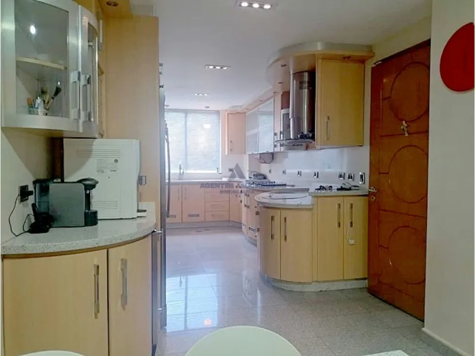 Vendo apto 472m2 5h/6b/4p Los Chorros 5846 - 16