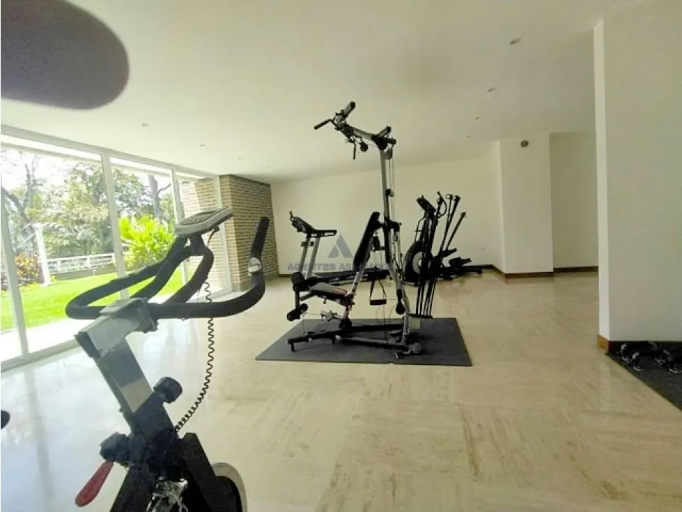 Vendo apto 472m2 5h/6b/4p Los Chorros 5846 - 44