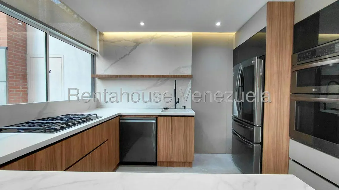 Apartamento (1 Nivel) en Venta en La Boyera, Distrito Metropolitano - 8