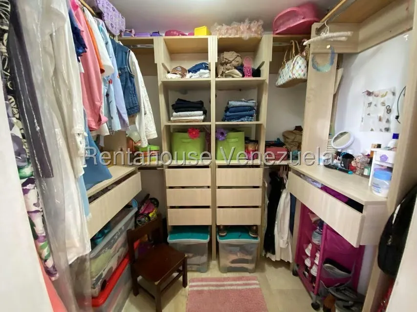 Apartamento (1 Nivel) en Venta en Alto Hatillo, Distrito Metropolitano - 41