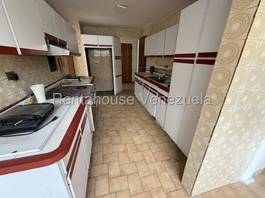 Apartamento (1 Nivel) en Venta en San Bernardino, Distrito Metropolitano - 12