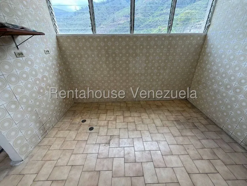 Apartamento (1 Nivel) en Venta en San Bernardino, Distrito Metropolitano - 13