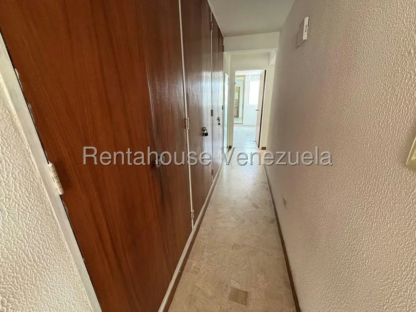 Apartamento (1 Nivel) en Venta en San Bernardino, Distrito Metropolitano - 14