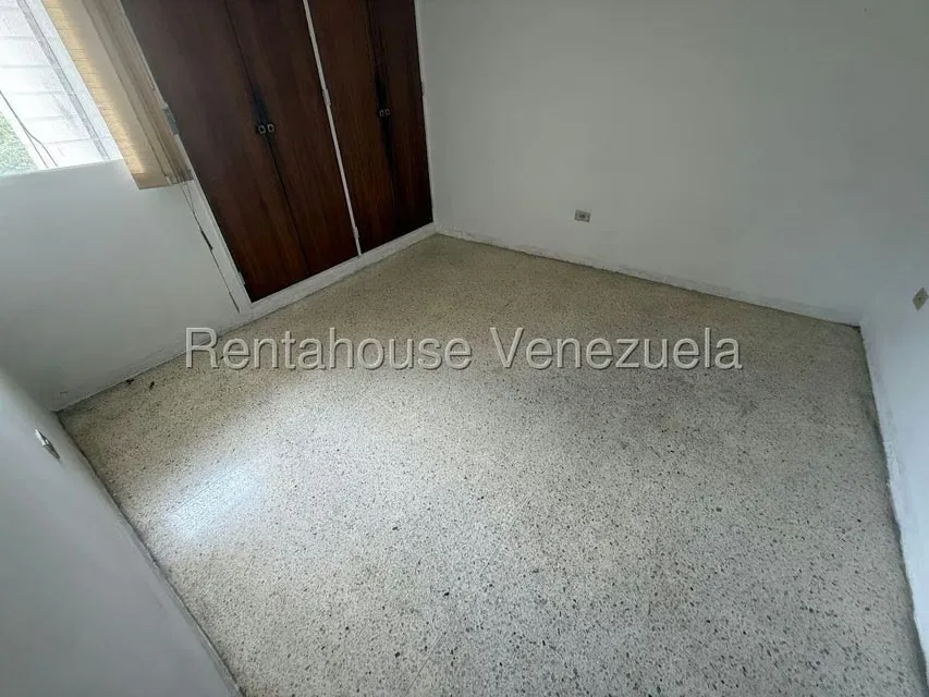 Apartamento (1 Nivel) en Venta en San Bernardino, Distrito Metropolitano - 17