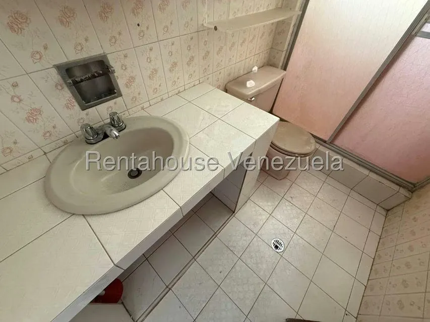 Apartamento (1 Nivel) en Venta en San Bernardino, Distrito Metropolitano - 19