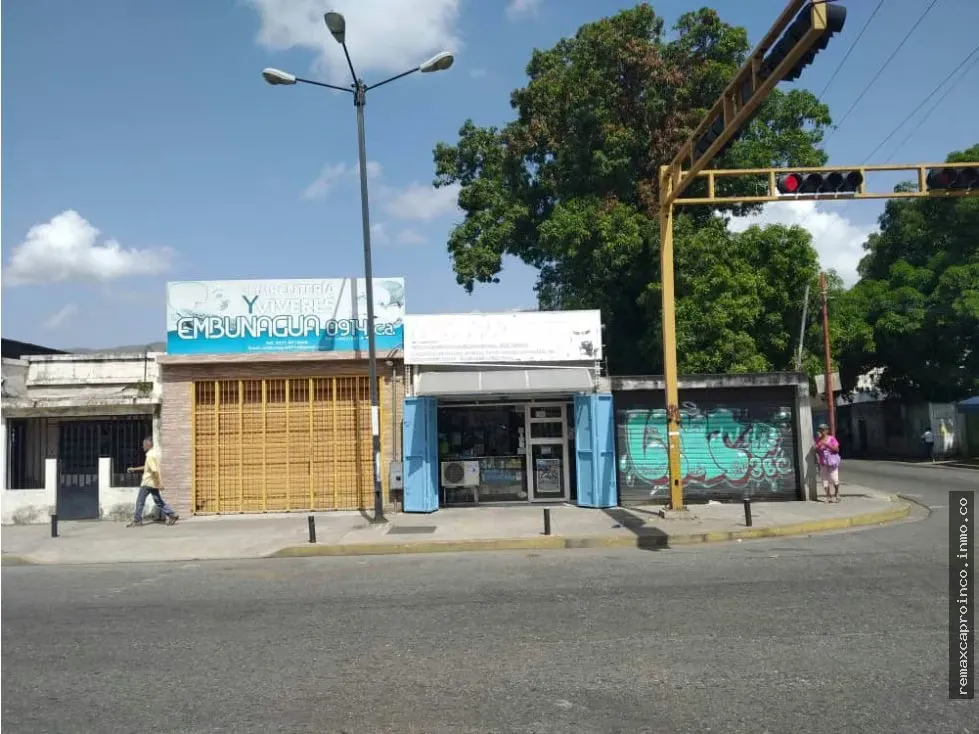 TERRENO 1295 m2 PARA USO COMERCIAL AV UNIVERSIDAD - 10