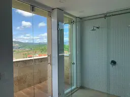 View 32