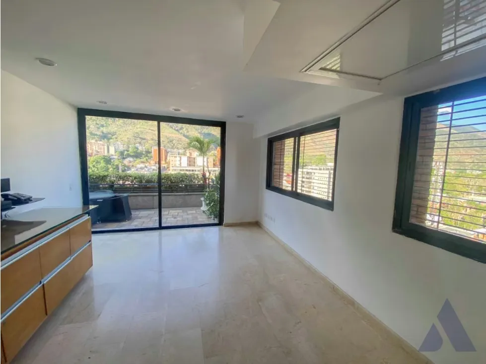 Alquilo Ph triplex 400m2 Av. Sucre Los Dos Caminos 6399 - 11