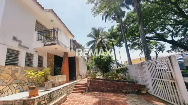 761m2 Casa Comercial en Venta La Viña Valencia Excelente ubicación