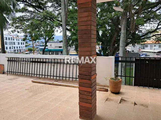 761m2 Casa Comercial en Venta La Viña Valencia Excelente ubicación - 12