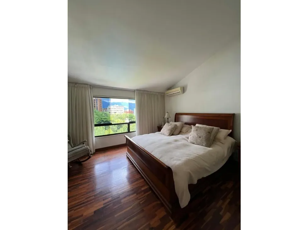 Vendo apartamento 310m2 Colinas de Valle Arriba 4823 - 4