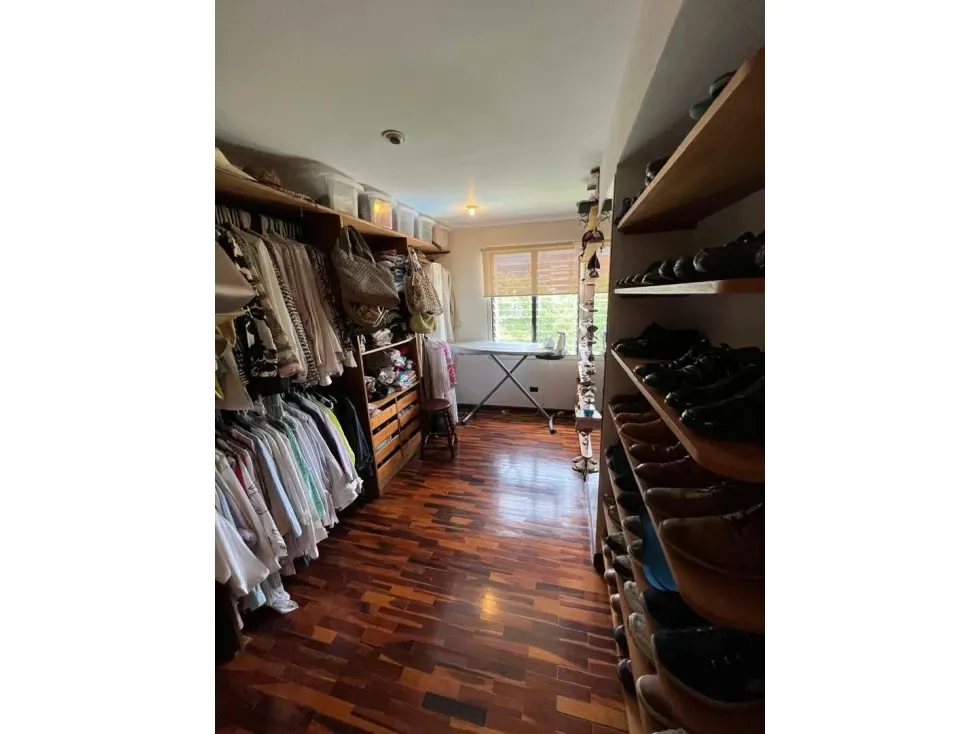 Vendo apartamento 310m2 Colinas de Valle Arriba 4823 - 6