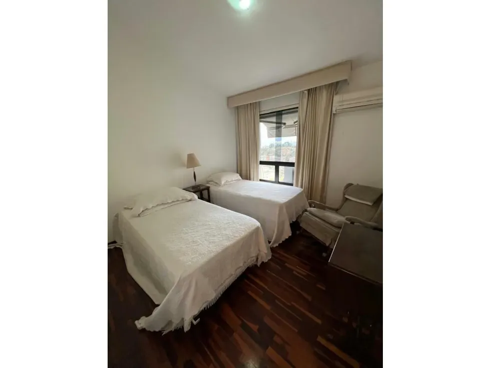 Vendo apartamento 310m2 Colinas de Valle Arriba 4823 - 7