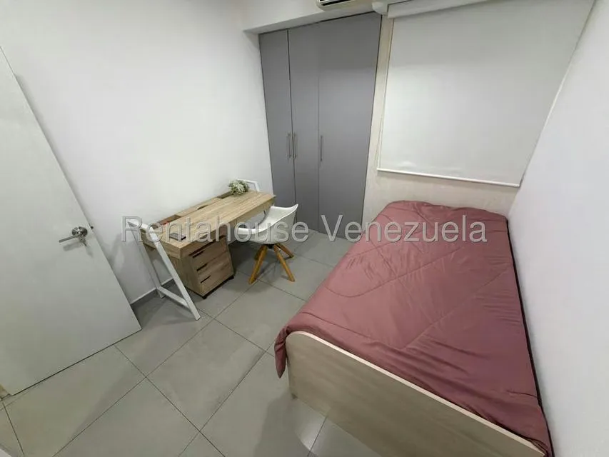Apartamento (1 Nivel) en Alquiler en Boleita Norte, Distrito Metropolitano - 21