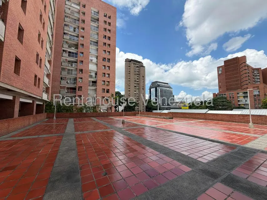 Apartamento (1 Nivel) en Alquiler en Boleita Norte, Distrito Metropolitano - 31