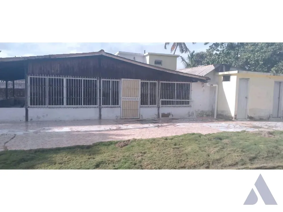 Vendo 2 casas 750 m2 6H/6B/10P San Juan de Los Cayos 6883 - 2