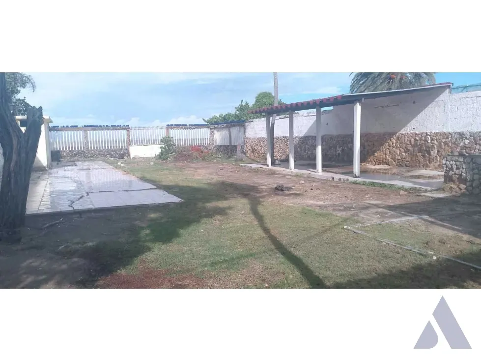 Vendo 2 casas 750 m2 6H/6B/10P San Juan de Los Cayos 6883 - 5