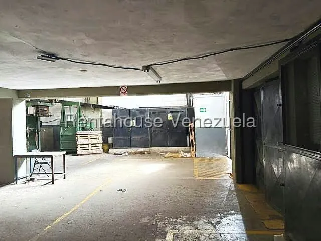 Industrial en Alquiler en Guaicay, Distrito Metropolitano - 17