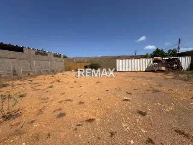Terreno cercado en venta Puerta Maraven - 2