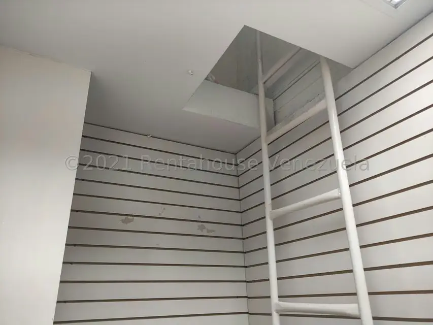 Local Comercial en Alquiler en Chacao, Distrito Metropolitano - 11