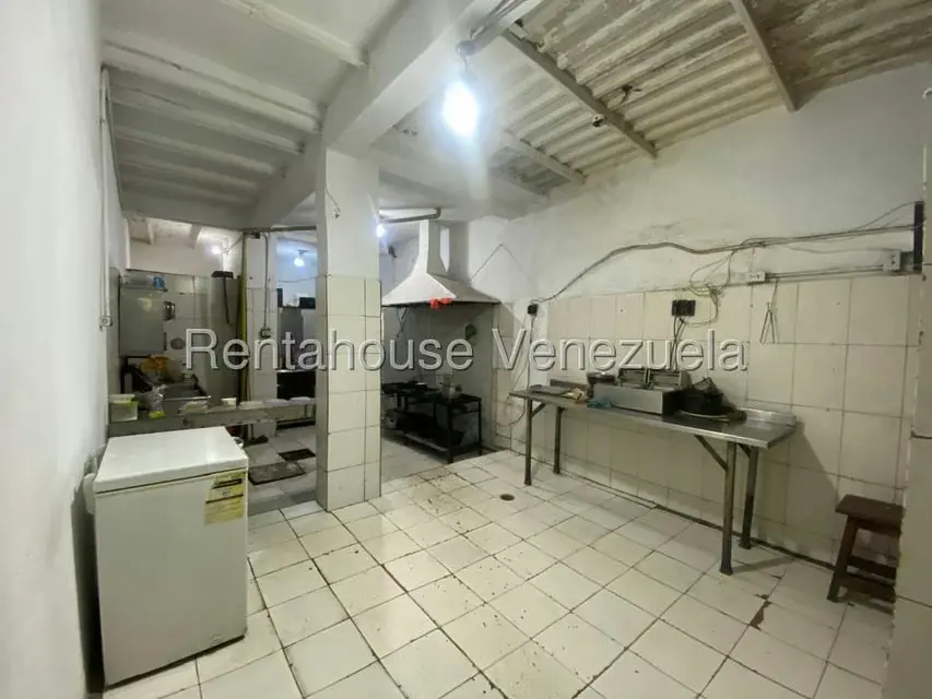 Comercial (Local Comercial) en Venta en Centro, Lara - 11