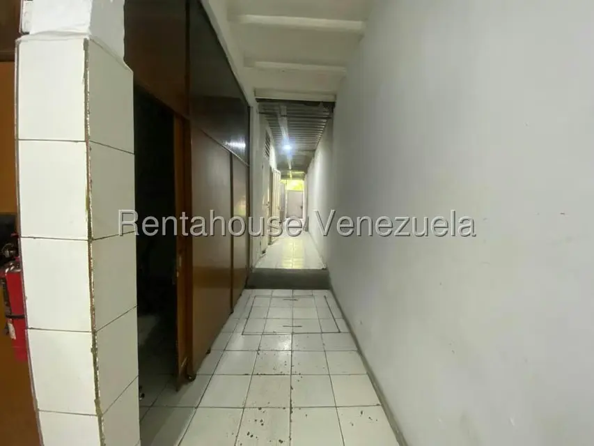 Comercial (Local Comercial) en Venta en Centro, Lara - 16