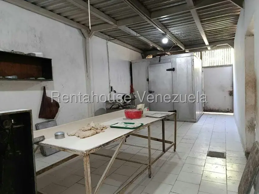 Comercial (Local Comercial) en Venta en Centro, Lara - 23