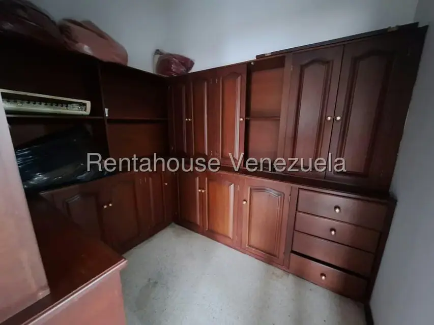 Casa (Multipes Niveles) en Venta en Buenos Aires, Merida - 30