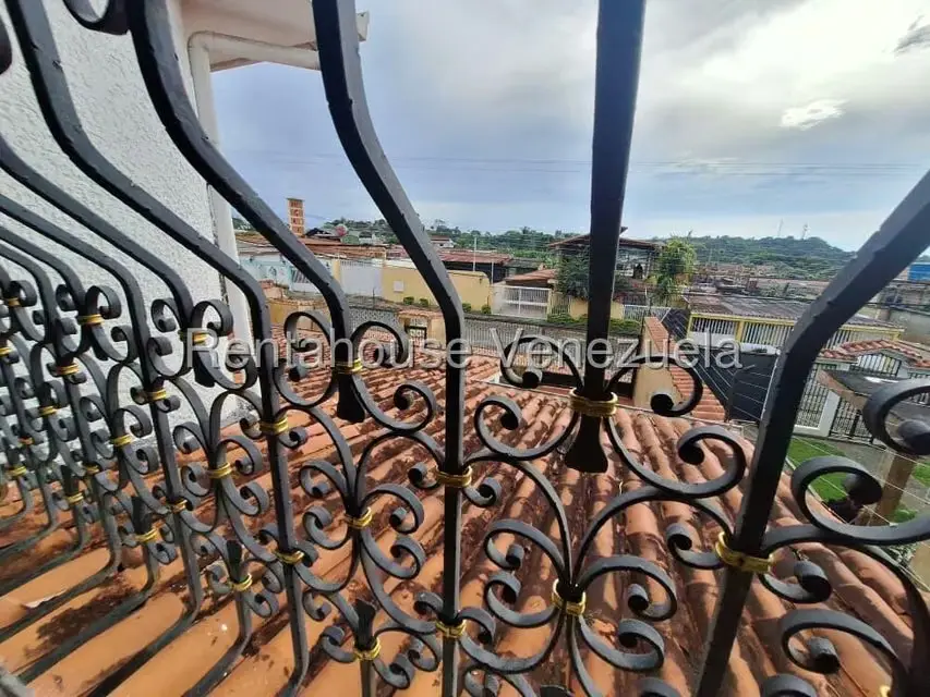 Casa (Multipes Niveles) en Venta en Buenos Aires, Merida - 31
