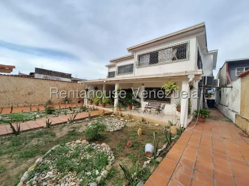 Casa (Multipes Niveles) en Venta en Buenos Aires, Merida - 8