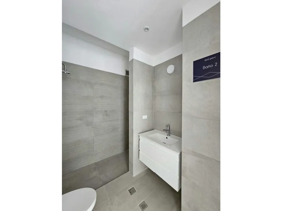 APARTAMENTO EN VENTA 168 M2- URB MACARACUAY - 10