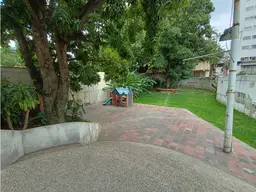 View 25