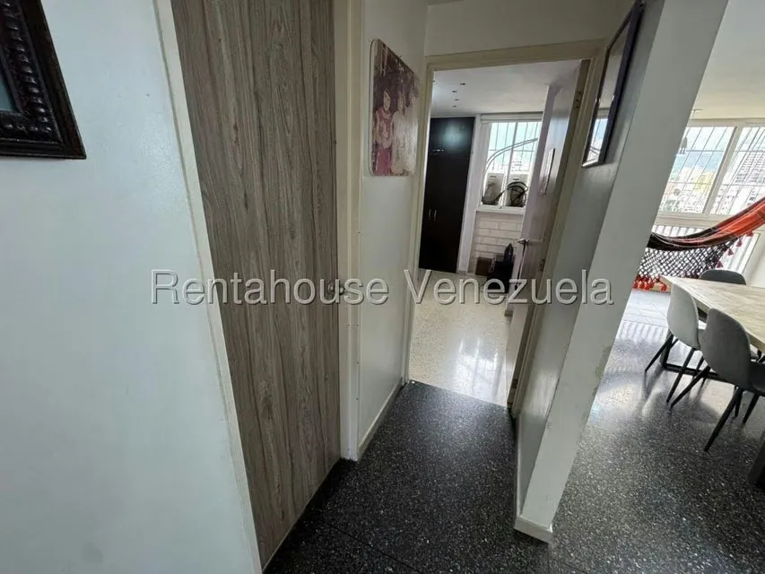 Apartamento (1 Nivel) en Venta en Colinas de Bello Monte, Distrito Metropolitano - 13