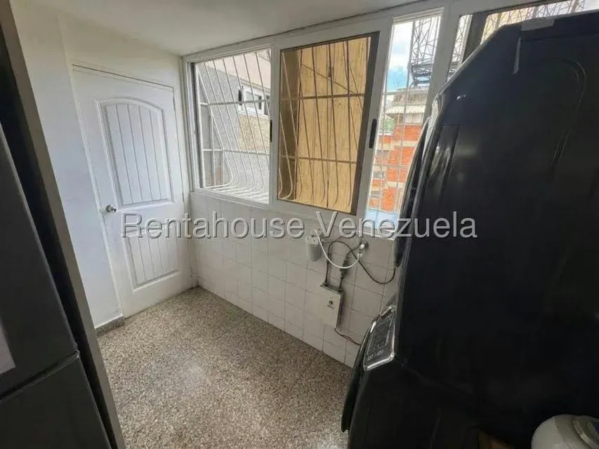 Apartamento (1 Nivel) en Venta en Colinas de Bello Monte, Distrito Metropolitano - 17