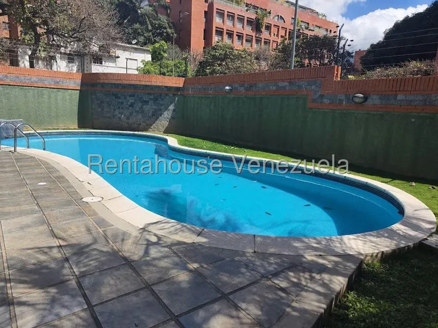 Apartamento (1 Nivel) en Alquiler en Campo Alegre, Distrito Metropolitano - 11