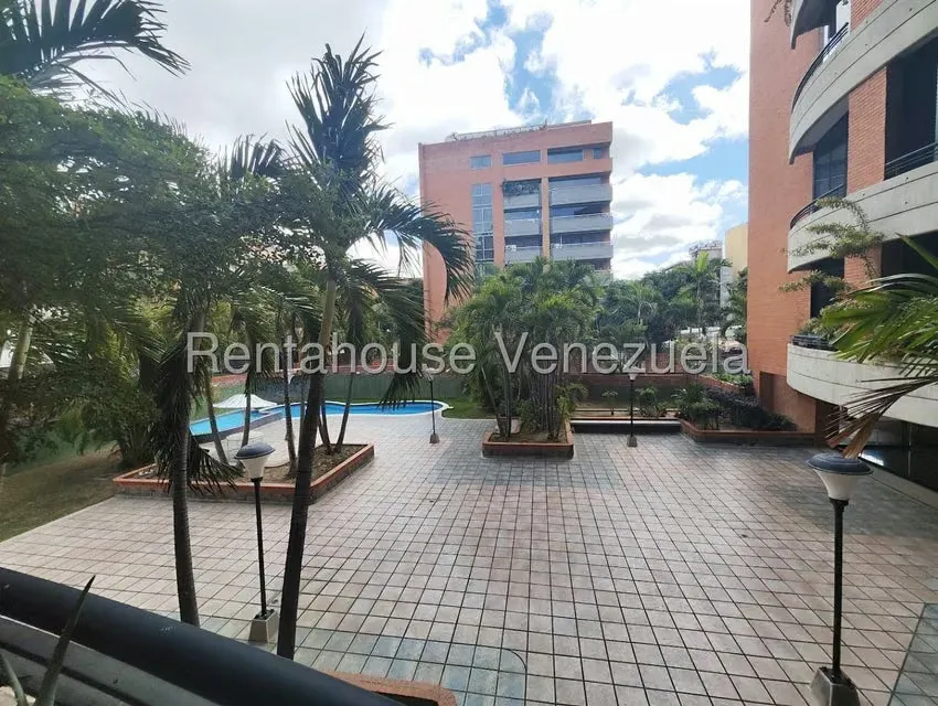 Apartamento (1 Nivel) en Alquiler en Campo Alegre, Distrito Metropolitano - 20