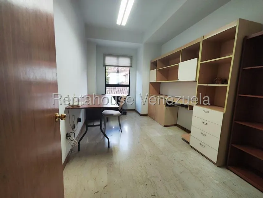Apartamento (1 Nivel) en Alquiler en Campo Alegre, Distrito Metropolitano - 22