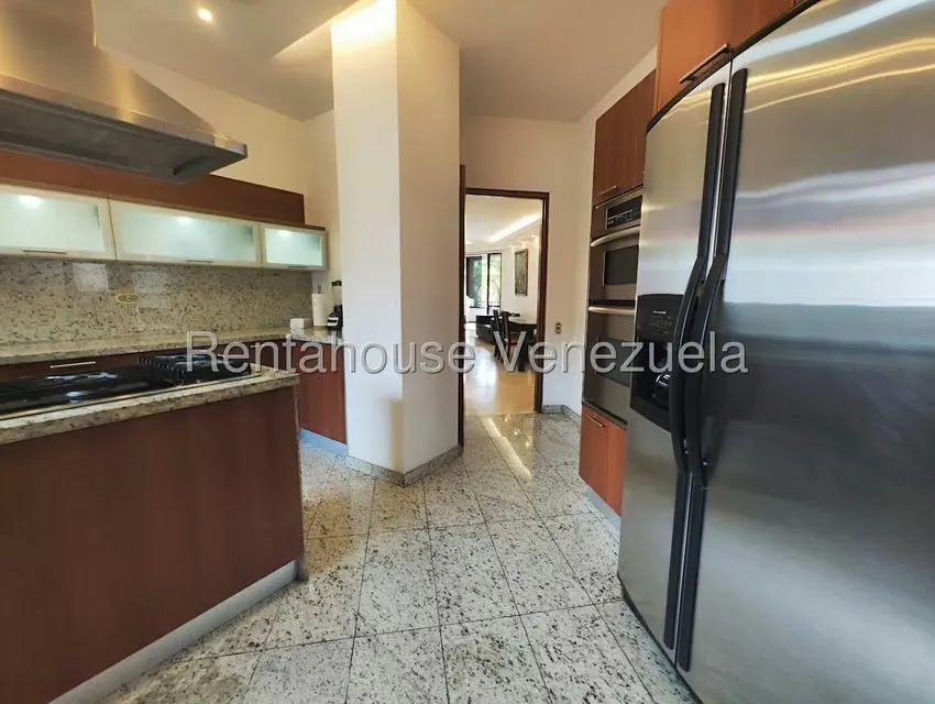 Apartamento (1 Nivel) en Alquiler en Campo Alegre, Distrito Metropolitano - 27
