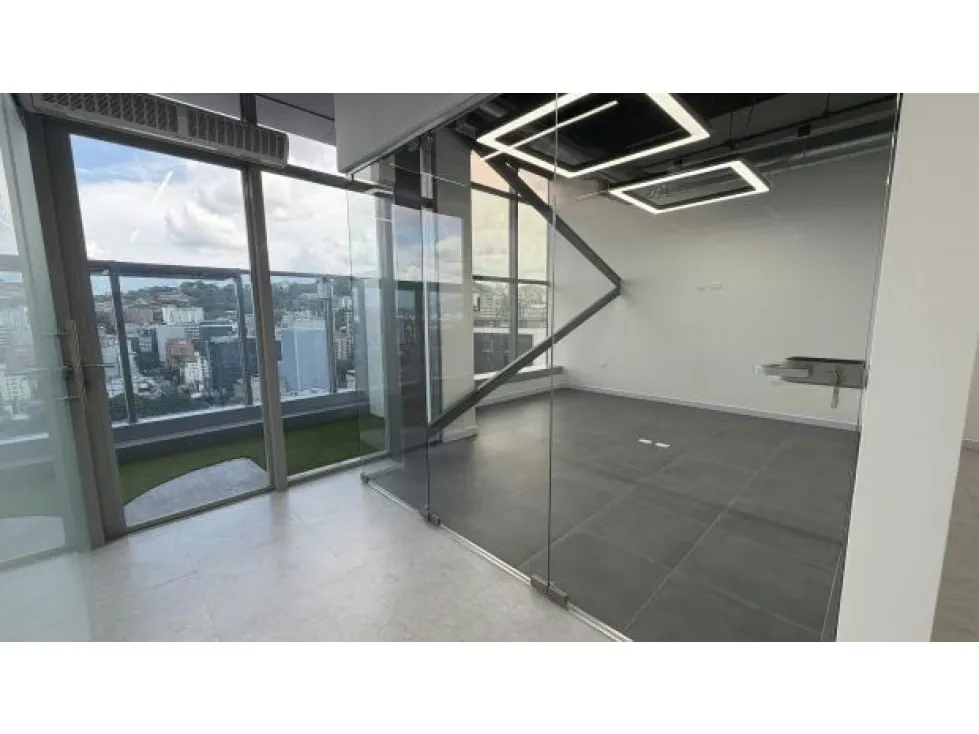 OFICINA CON TERRAZA EN VENTA EN LAS MERCEDES ANMA - 11