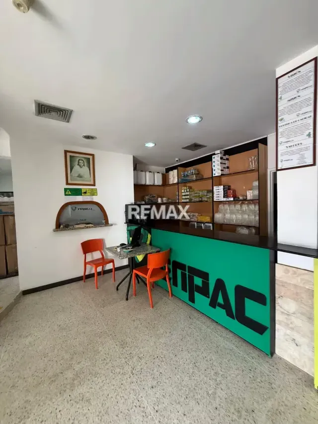 LOCAL COMERCIAL EN VENTA SECTOR VALLE FRIO MARACAIBO - 18