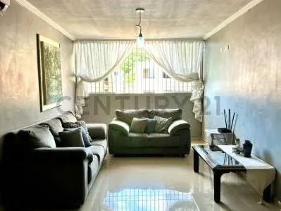 Bonito Apartamento en Alquiler - 6