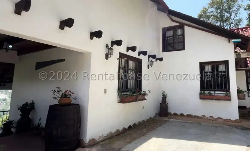 Terreno (Residencial) en Venta en La Colonia Tovar, Aragua