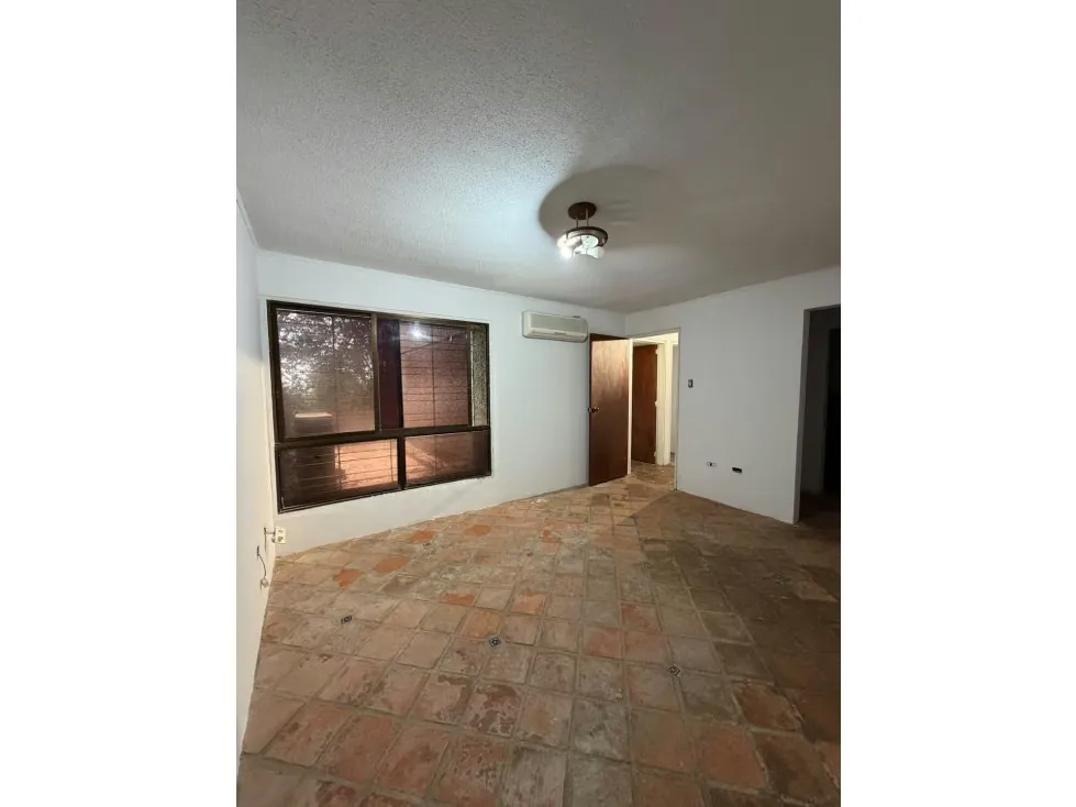 Vendo apartamento para remodelar 200m2 La Unión 3274 - 12