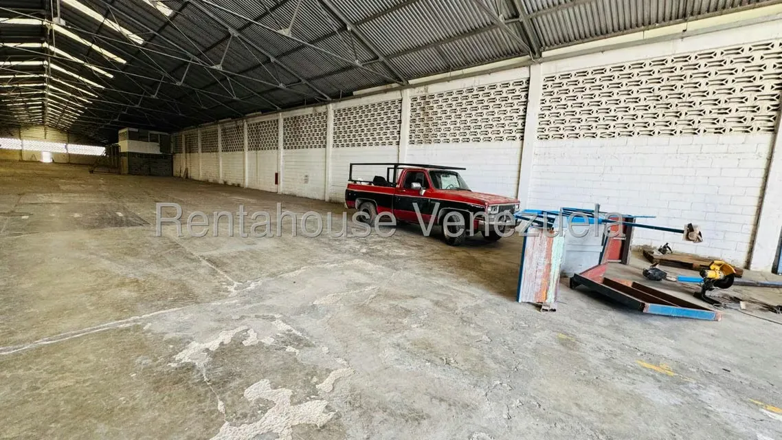 Local Comercial en Alquiler en Zona Industrial Soco, Aragua - 4