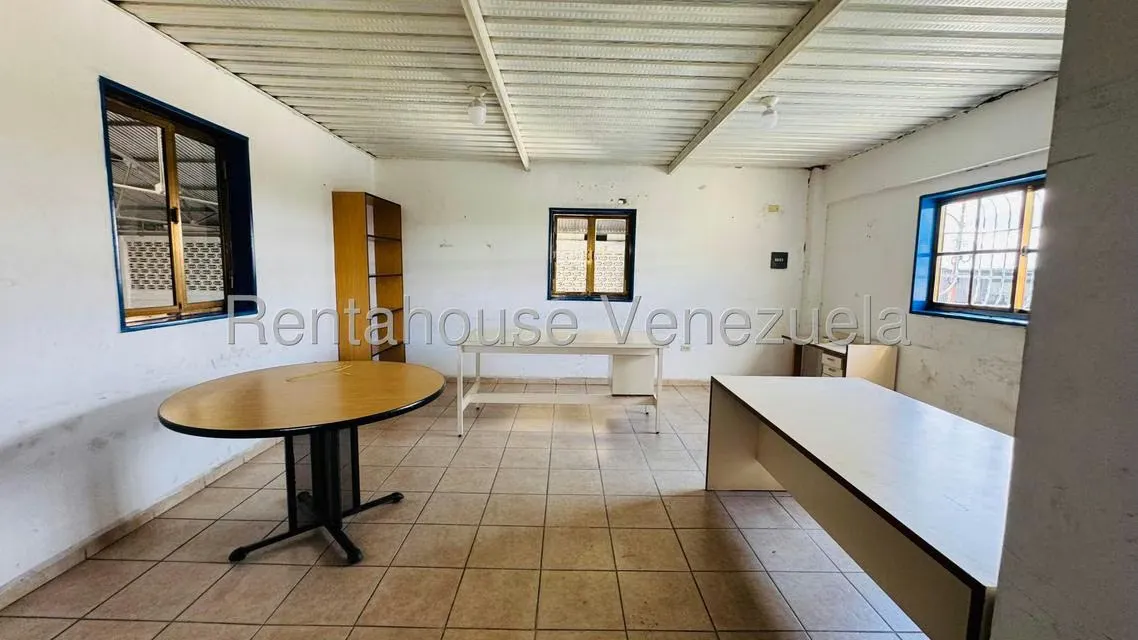 Local Comercial en Alquiler en Zona Industrial Soco, Aragua - 6
