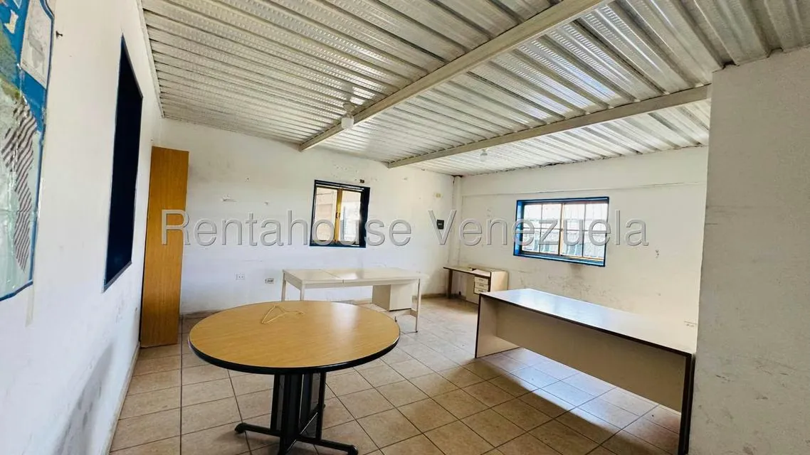 Local Comercial en Alquiler en Zona Industrial Soco, Aragua - 8